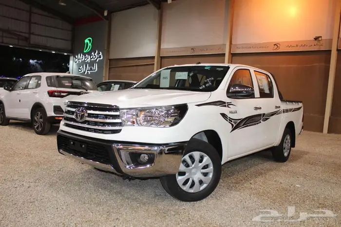 هايلكس غمارتين GLX2 2.7 بنزين يدوي (صادر لوحات) 2025 1