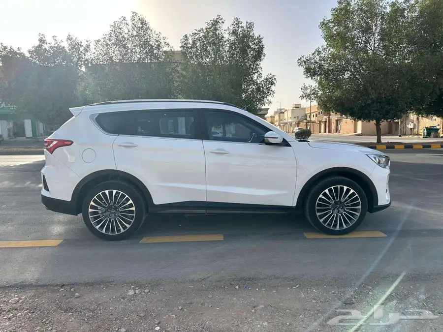 2024 Jetour X70 full options w sunroof (100  Accident Free) 4