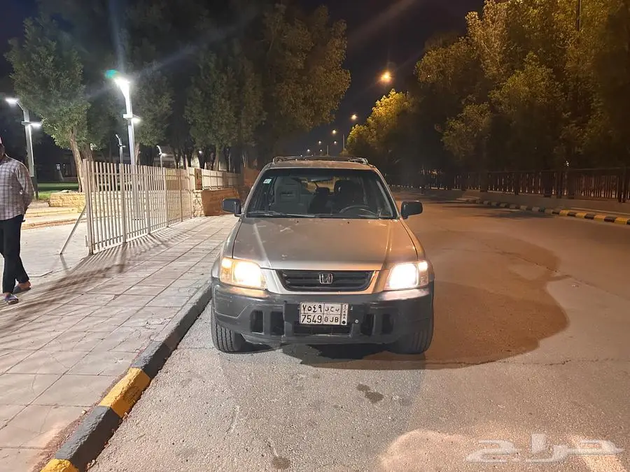 هوندا CR-V موديل 1998 3