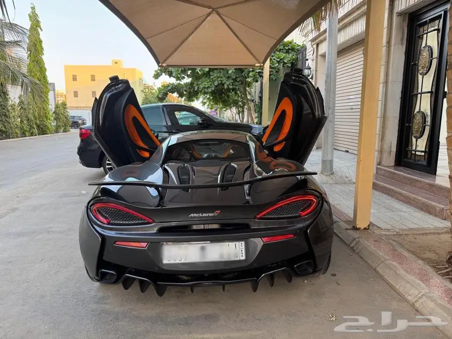 مكلارين 570S 4