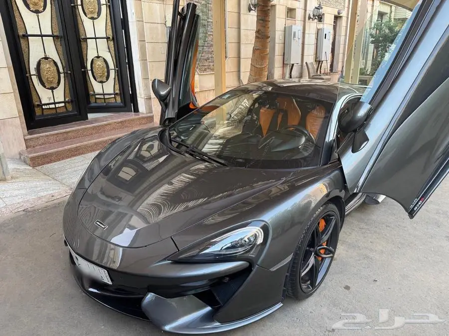 مكلارين 570S 6