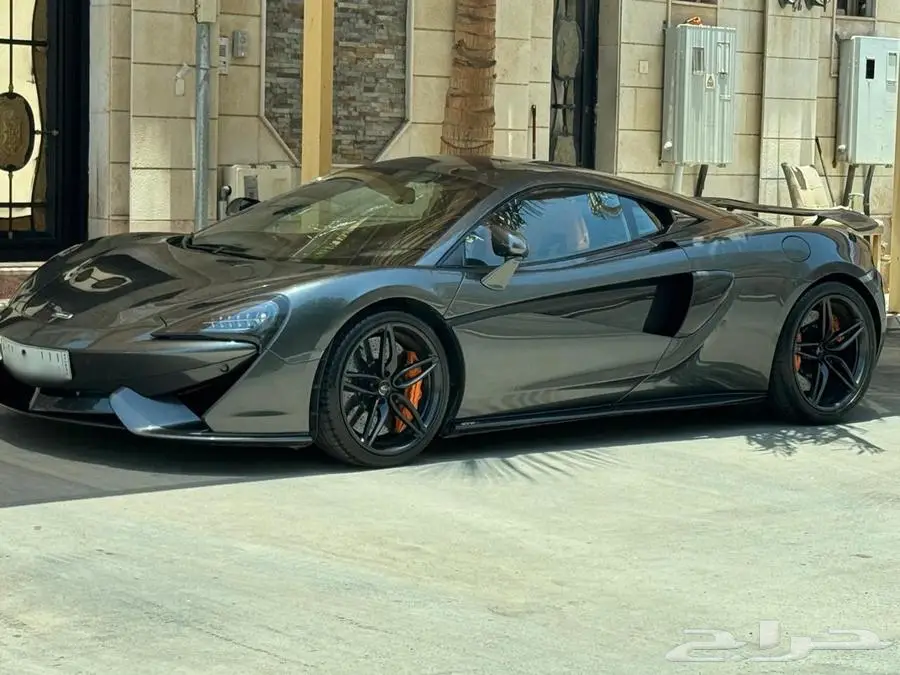 مكلارين 570S 1