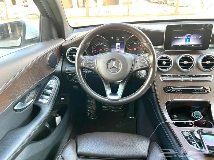 للبيع مرسيدس GLC250 2019 18