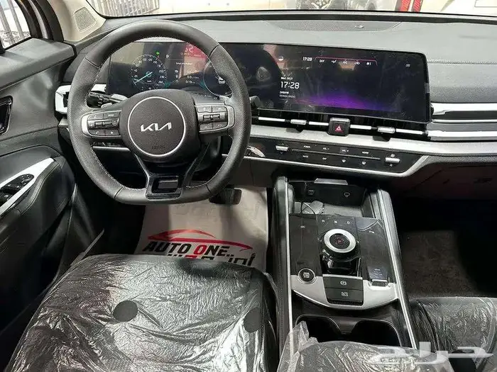 كيا سبورتاج استاندر ونص فل موديل 2025 محرك 1500 cc 7