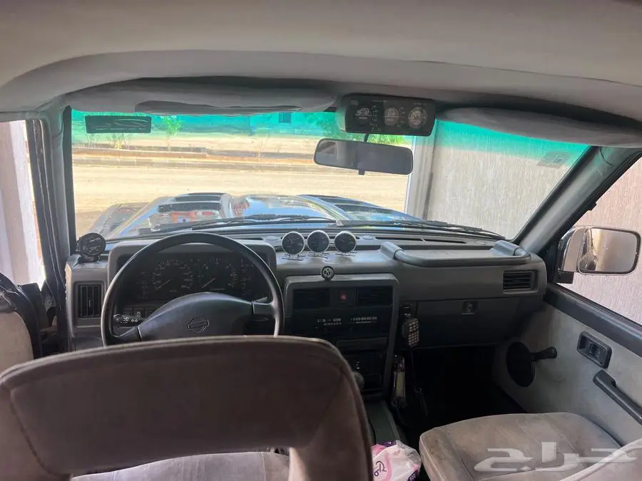 للبيع باترول ربع سوبر سفاري 1993 مرهم LS1 4