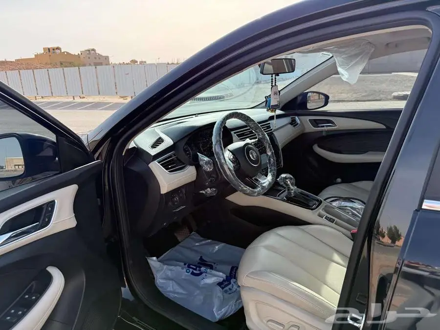 ماشية 10 الاف تقريباMG5 2024 فل كامل 2