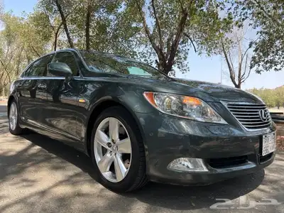 مخزن لكزس460 LS 2007 بإسم صاحب سمو الممشى 50 الف كم فقط 21