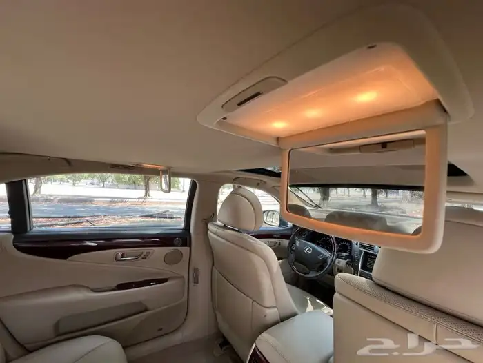 مخزن لكزس460 LS 2007 بإسم صاحب سمو الممشى 50 الف كم فقط 64