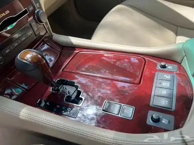 مخزن لكزس460 LS 2007 بإسم صاحب سمو الممشى 50 الف كم فقط 38