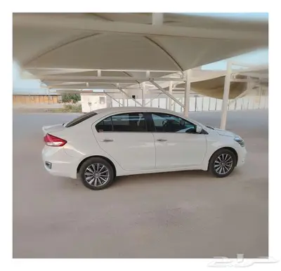 سوزوكي سياز 2023 فل كامل نظيفه 5