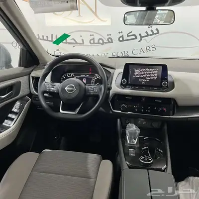نيسان XTRAL م2.5 بنزين 5 ركاب دبل 2025 10