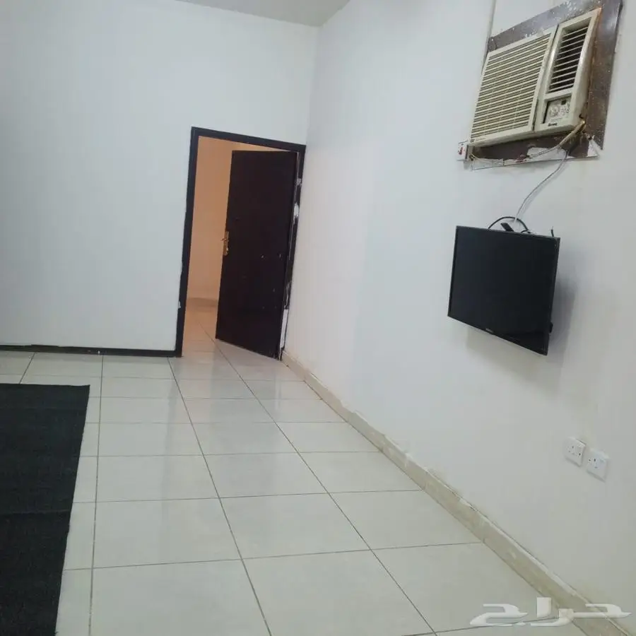 شقق عزاب موثثة للايجار الشهري بحي الخليج 0