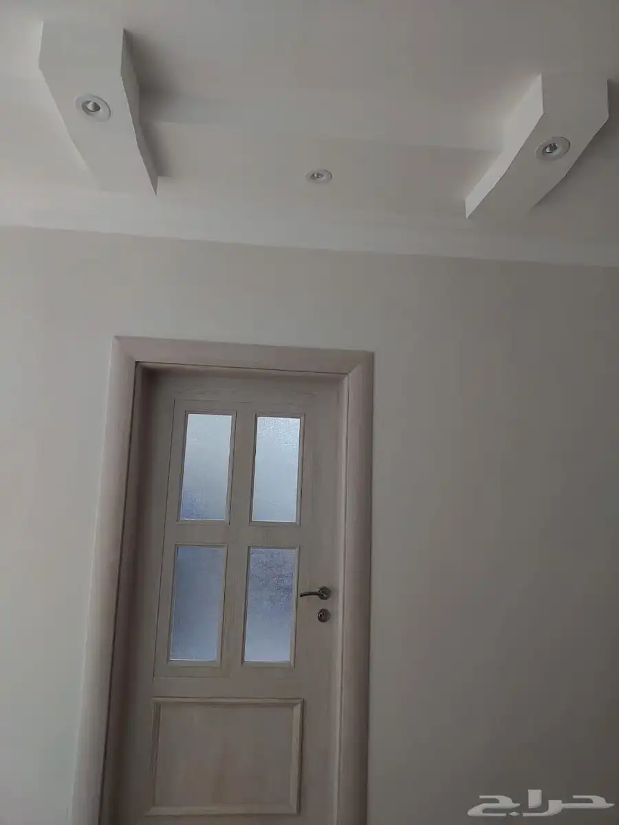 للبيع بيت 10