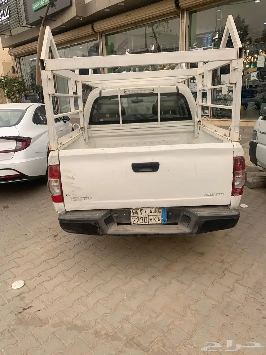 ايسوزو 2011 ديزل للبيع 2
