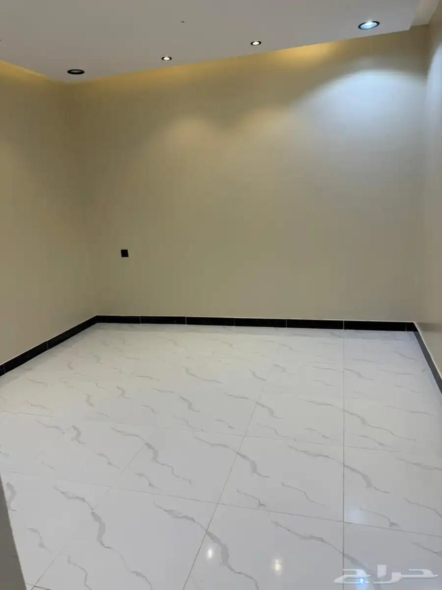 شقق جديده مودرن داخل عماره سكنيه الحمرا 17
