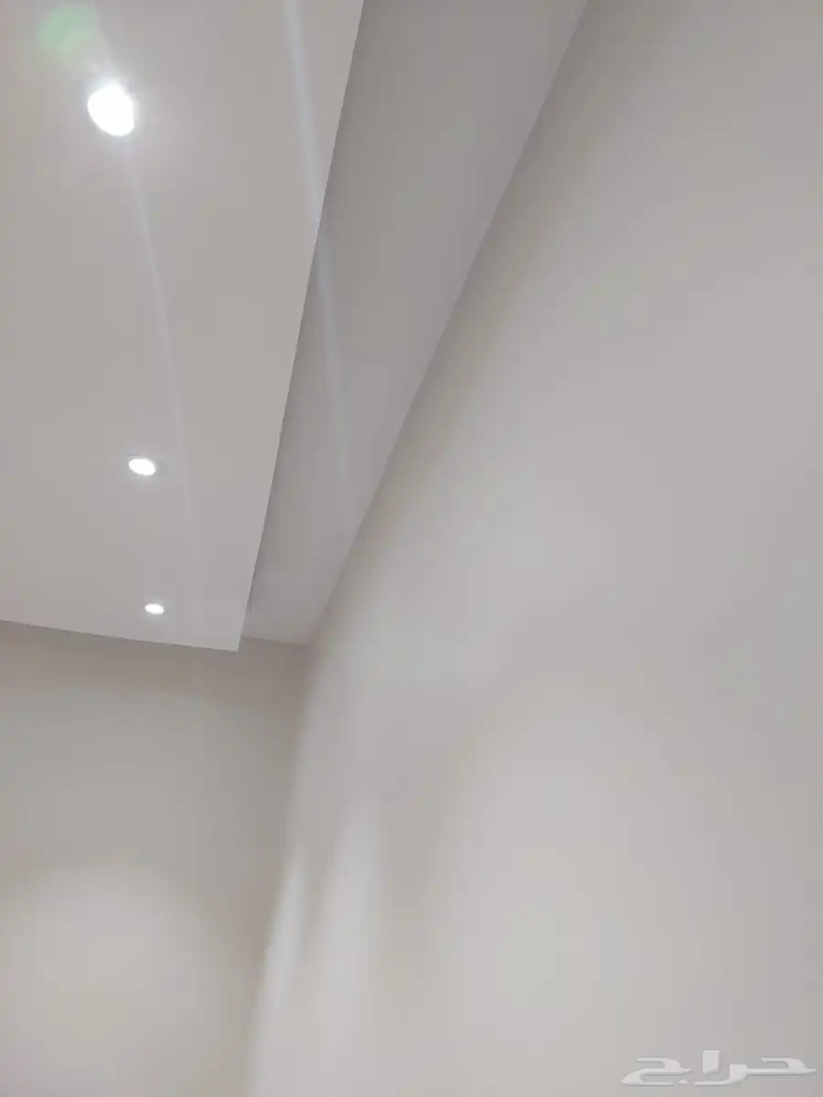 للبيع بيت 21