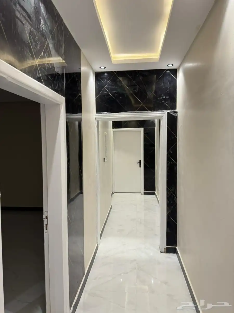 شقق جديده مودرن داخل عماره سكنيه الحمرا 16