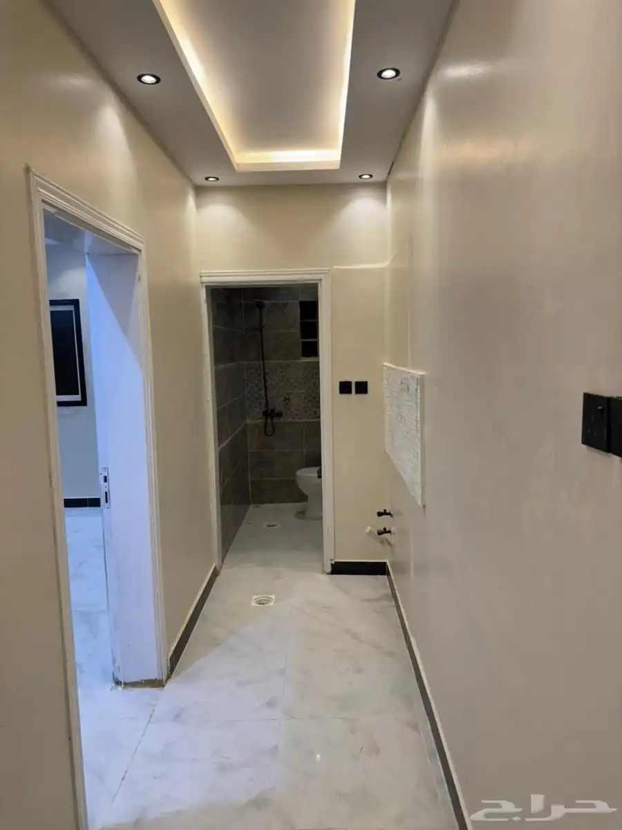 شقق جديده مودرن داخل عماره سكنيه الحمرا 11
