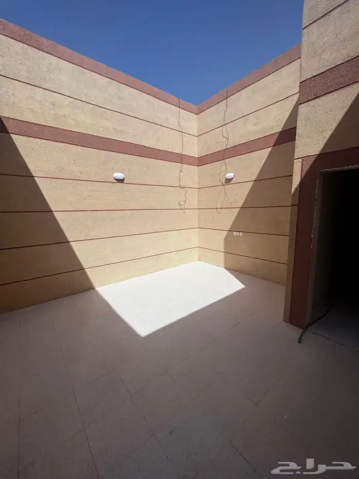 دوانيه مكيفه مجلس وغرفه ومطبخ وحوش حي التعاون قرب سوق الغنم 2