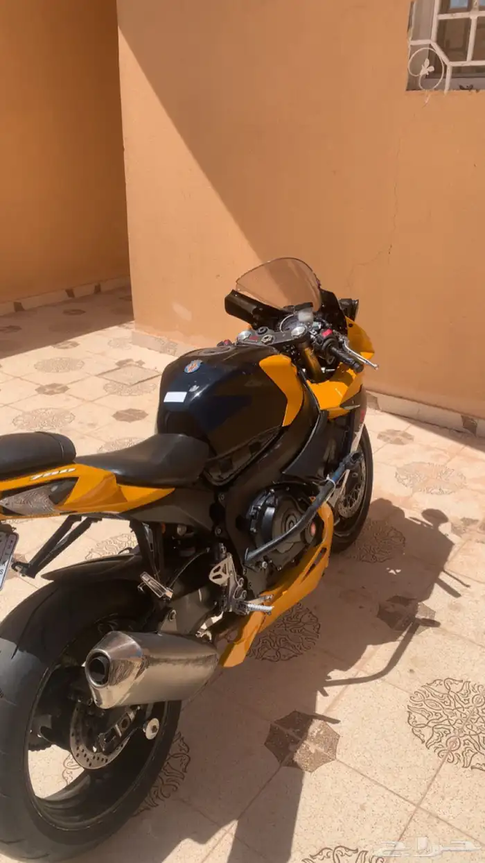 دباب سوزوكي 750 2