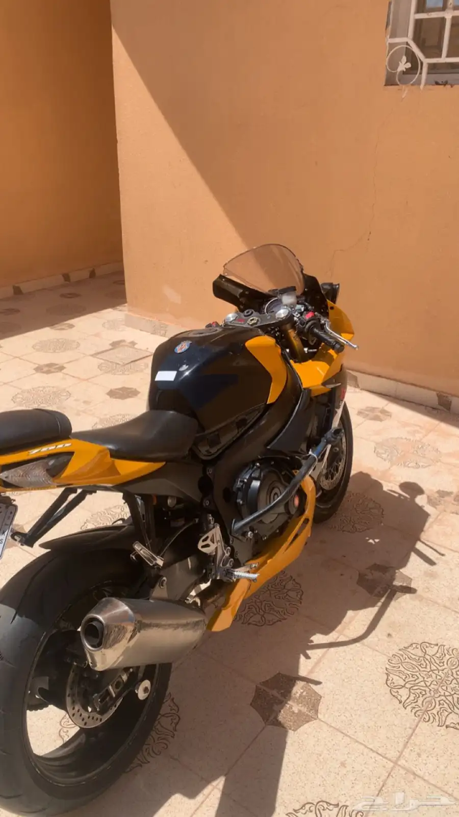 دباب سوزوكي 750 2