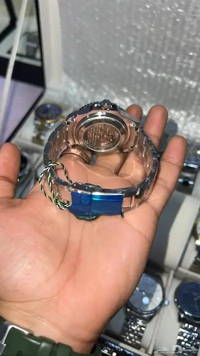 ساعات ماركه كوبي 12