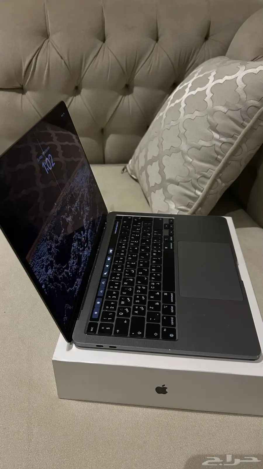 ماك بوك برو 2022 0