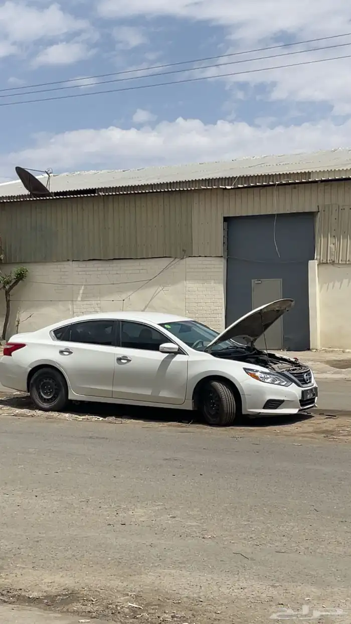 قطع غيار نيسان التيما تشليح Nissan Altima 1