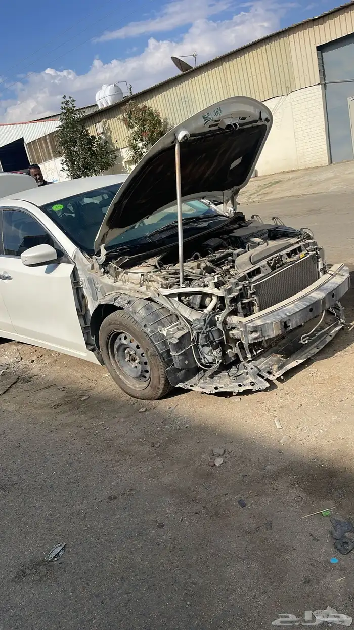 قطع غيار نيسان التيما تشليح Nissan Altima 0