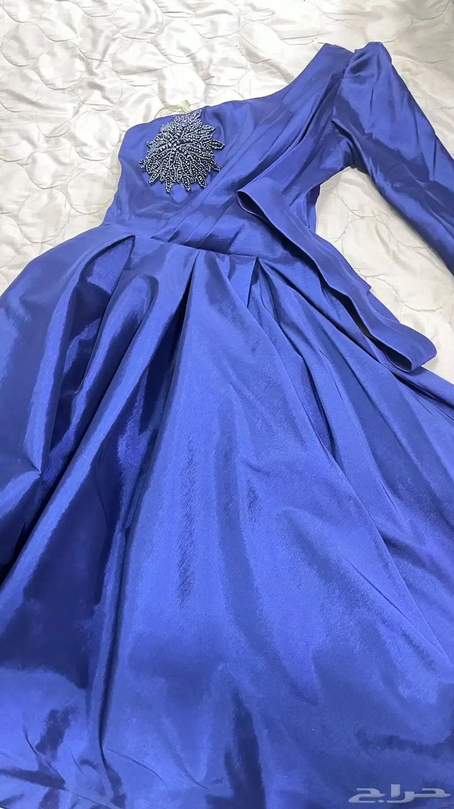 فساتين لبسه مره وحده بس الواحد بس 100 1