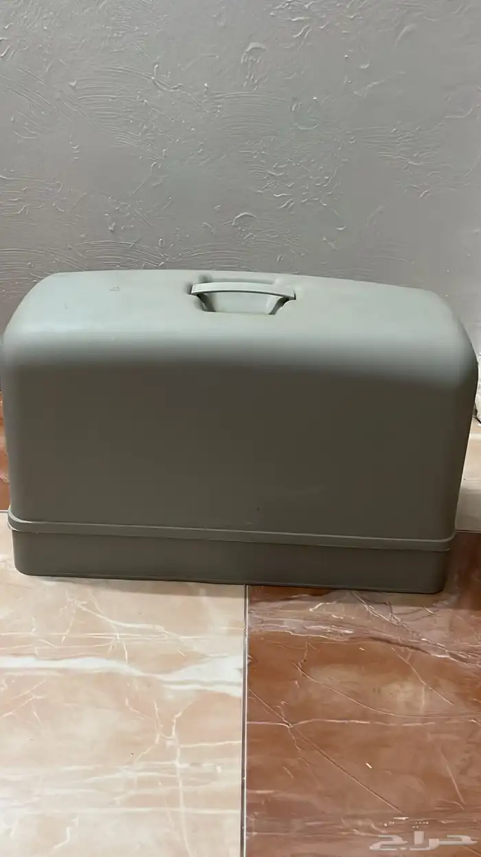 مكينة خياطه يدويه لاتشكو من اي شي جديده ناقصها زيت فقط 1