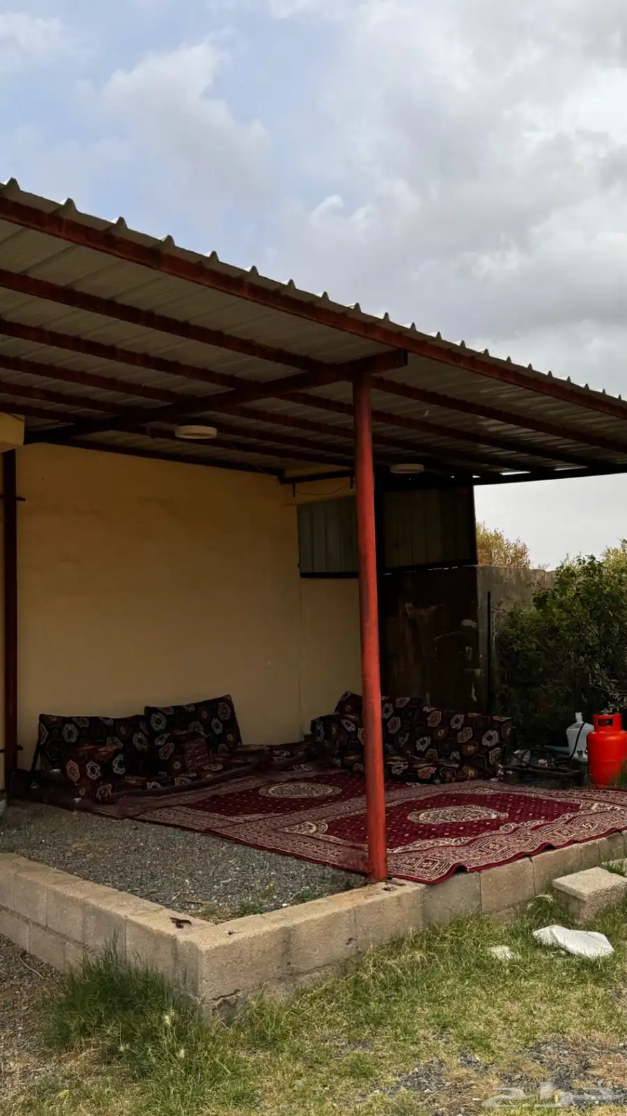 جلسة ريفية راقية بإطلالة جبال السودة   بدون سكن 0