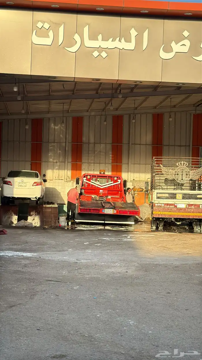 سطحه في جده نازل المدينه 0