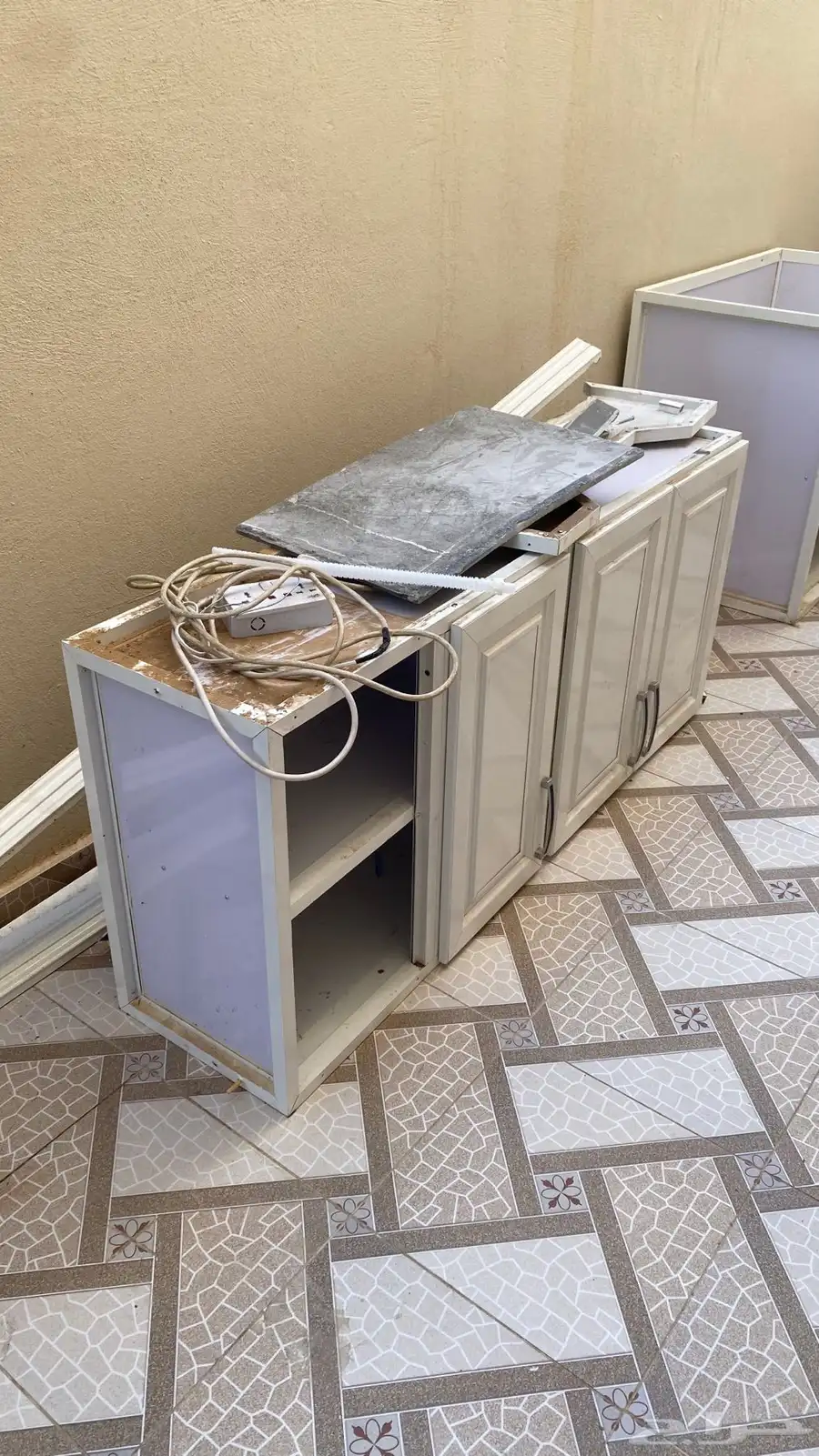 دولاب 1