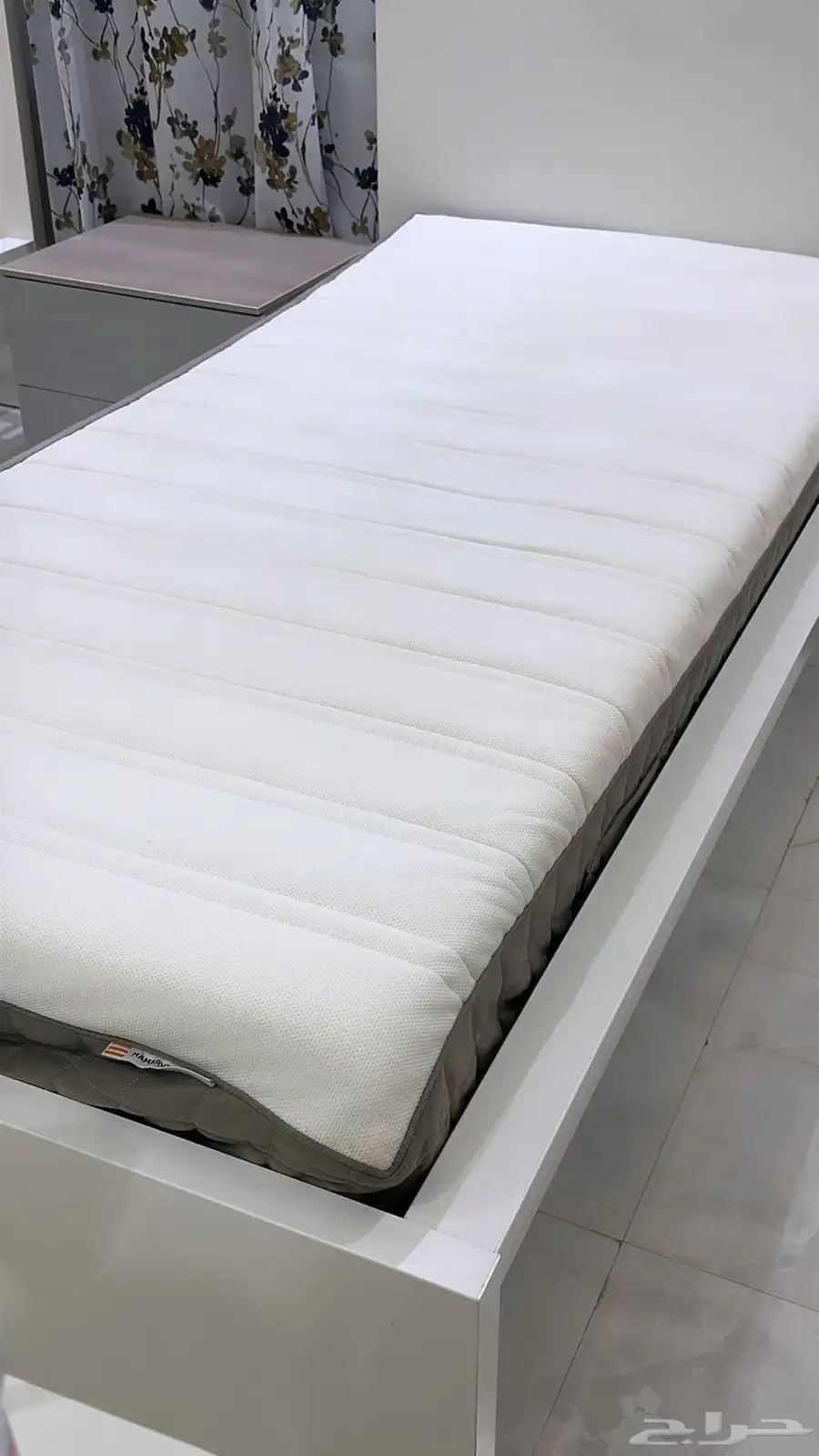 سرير بمرتبه ودولاب ايكيا 2