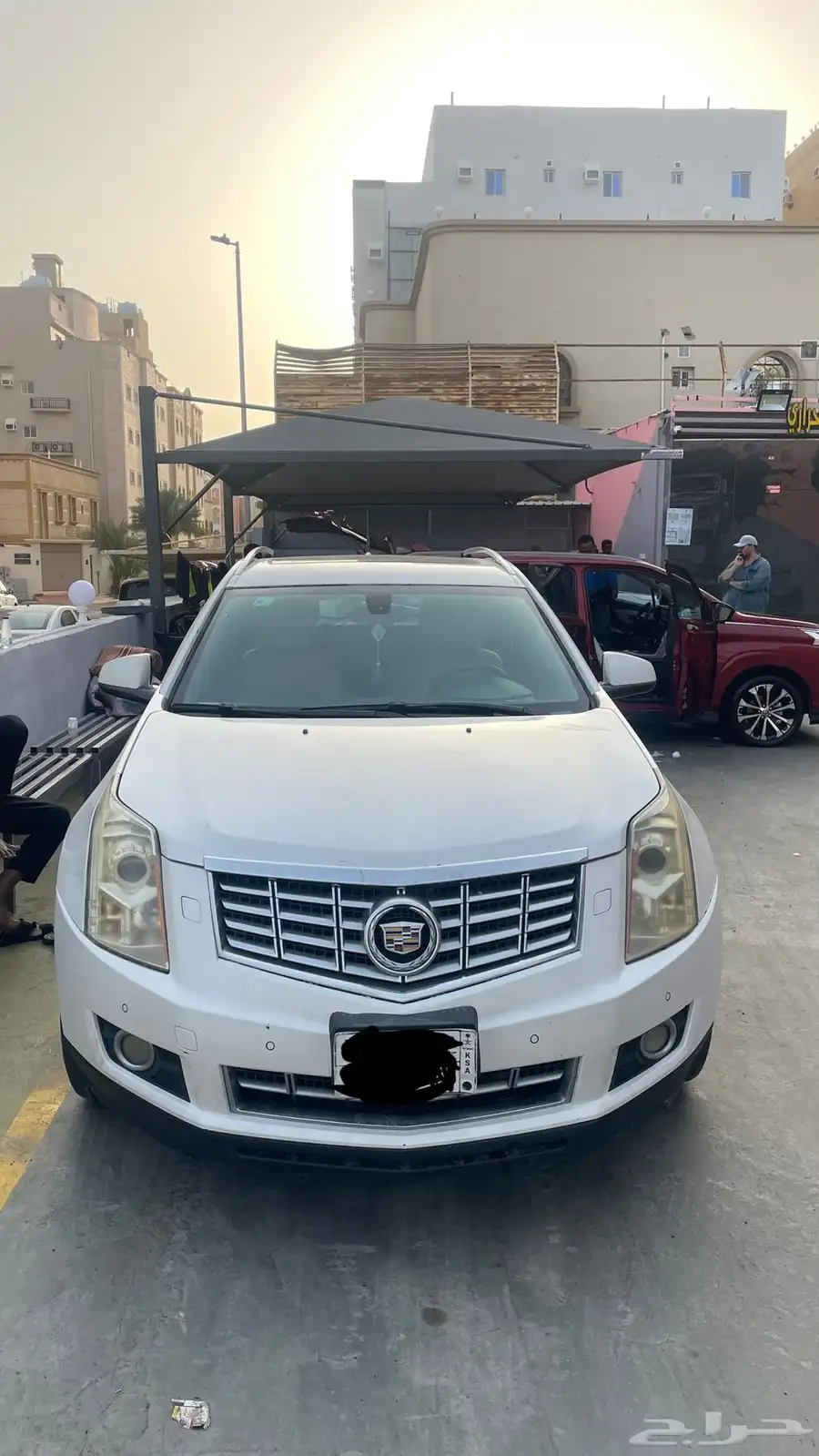 كاديلاك srx 2014 فل كامل 0