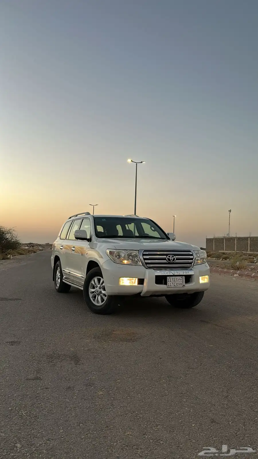 لاندكروزر 2011 بريمي 60 عام 0