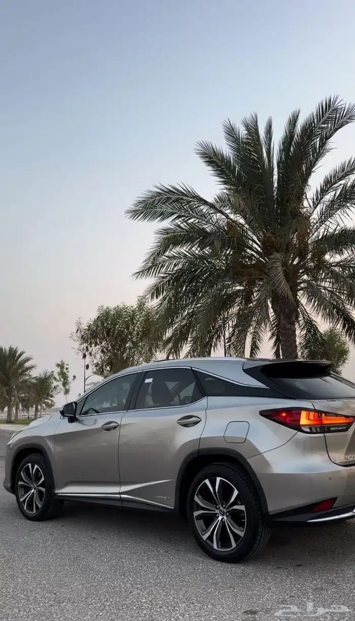 لكزس rx مديل 2020 ممشى 20 الف فقط 3