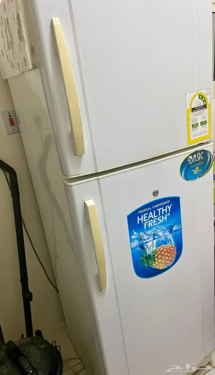 ثلاجه مع فريزر 1