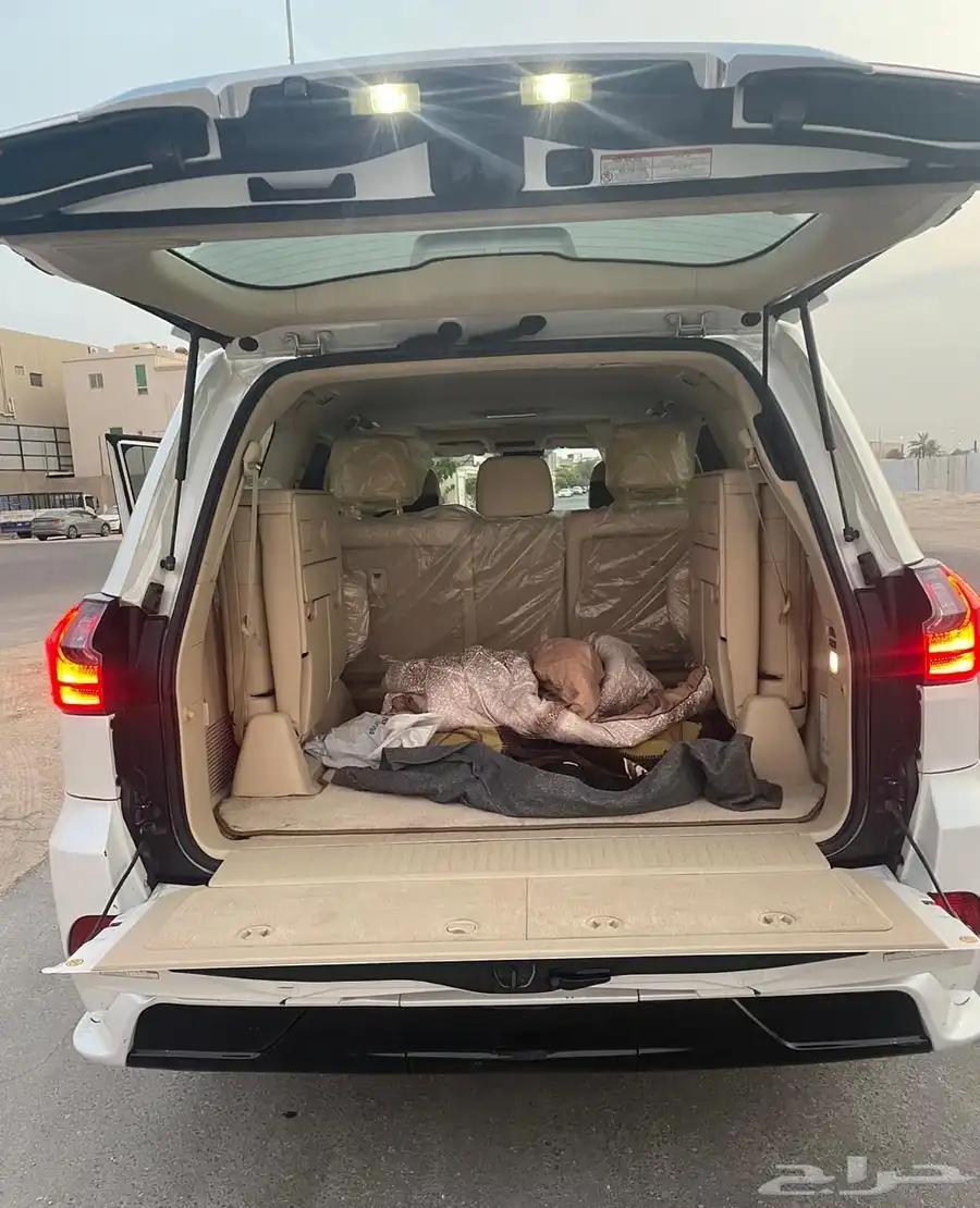 DD 2018 - LX570 16
