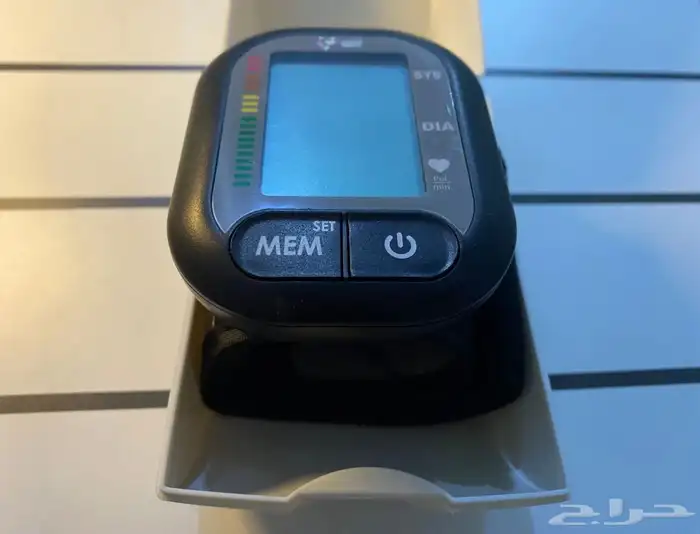 جهاز قياس ضغط الدم 1