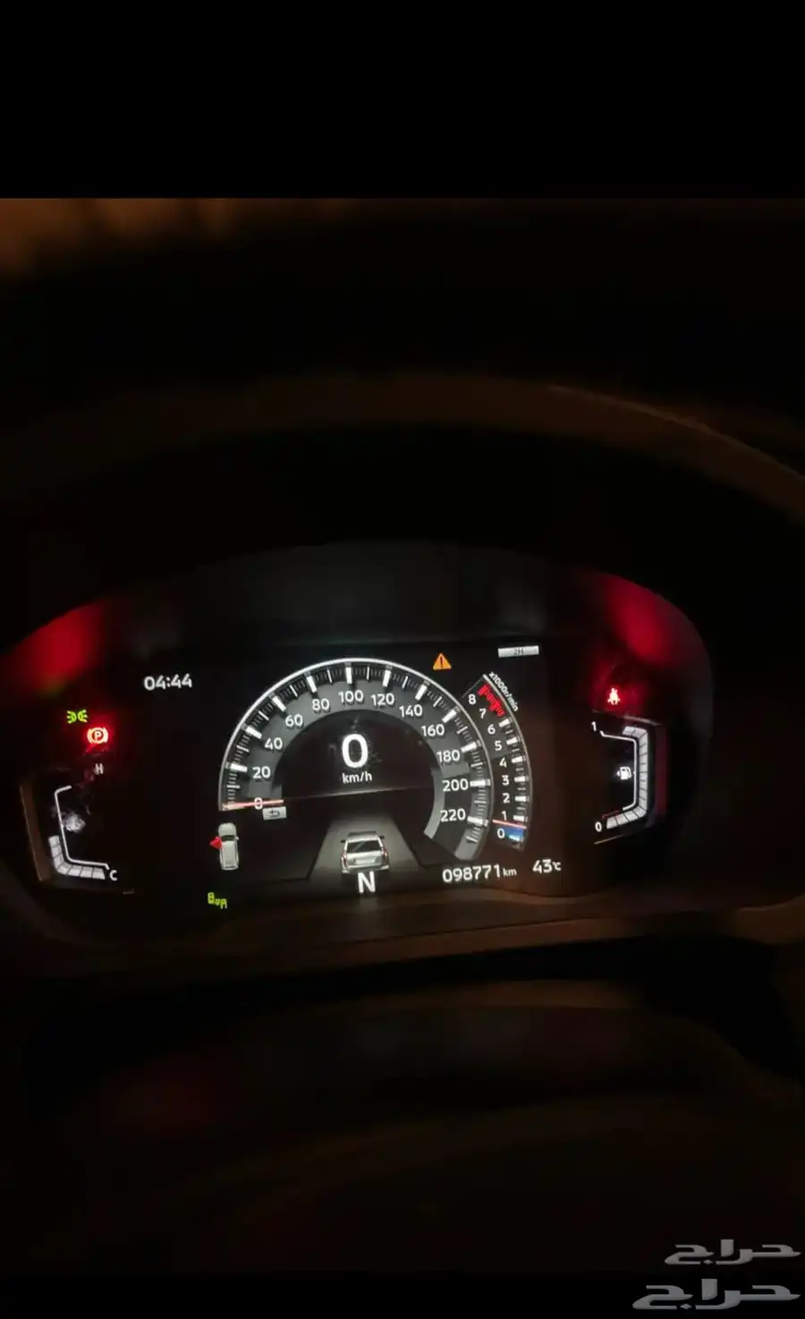 ميتسوبيشي مونتيرو للبيع او البدل المناسب 4