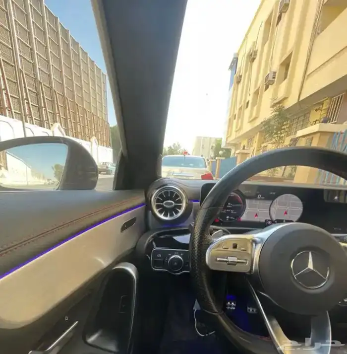 سياره مرسيدس 9