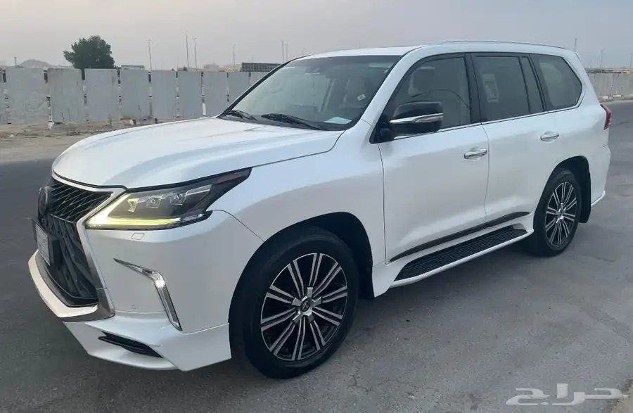 DD 2018 - LX570 0