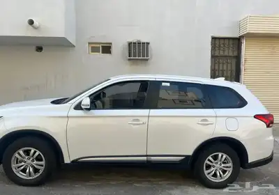ميتسوبيشي اوتلاندر 2022 اقبل البدل 2
