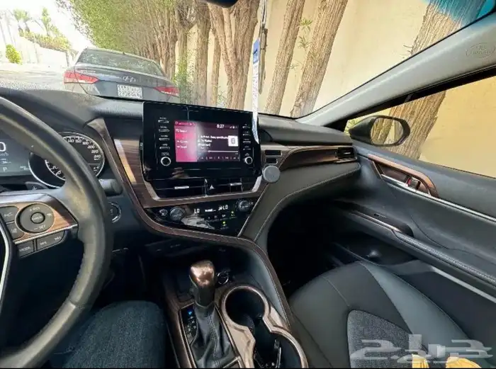 للبيع تويوتا كامري 2023 SE V6 الفئة الرياضية 1