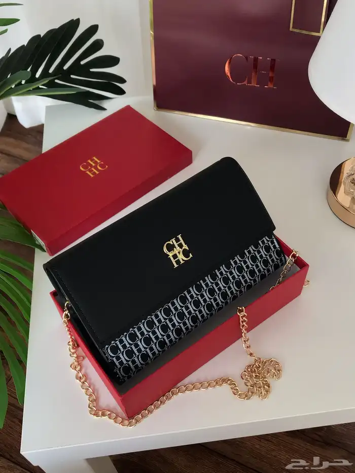 شنط يد ماستر كوالتي ماركه شانيل .قوتشي.لويس فيتون 15