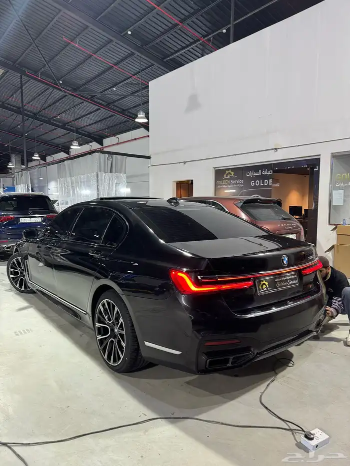 تحويل BMW 730 من موديل 2016 الى 2022 9