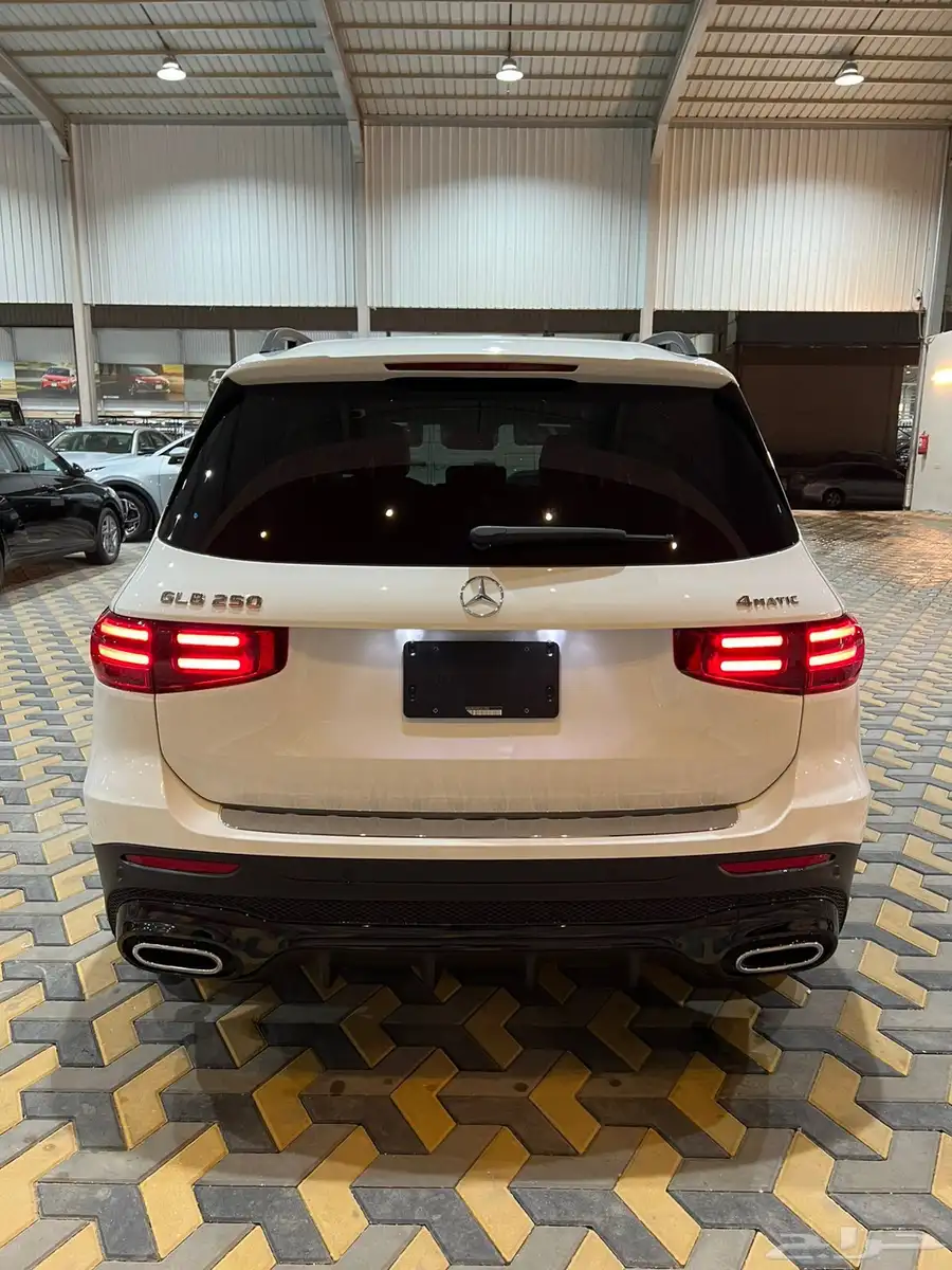 2024 مرسيدس GLB250 AMG Kit 1