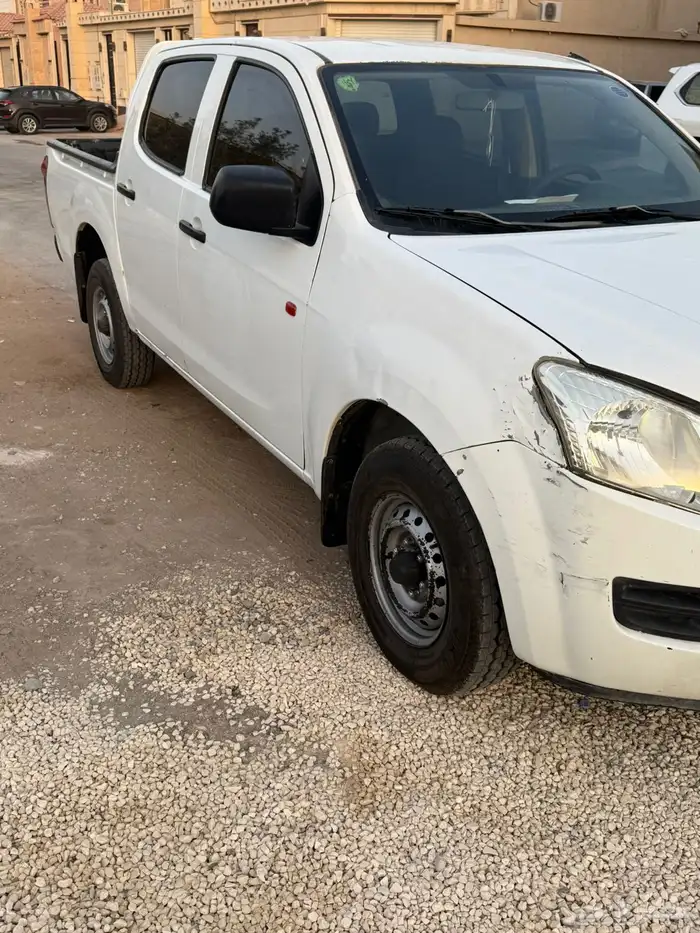 ايسوزو موديل 2015 2